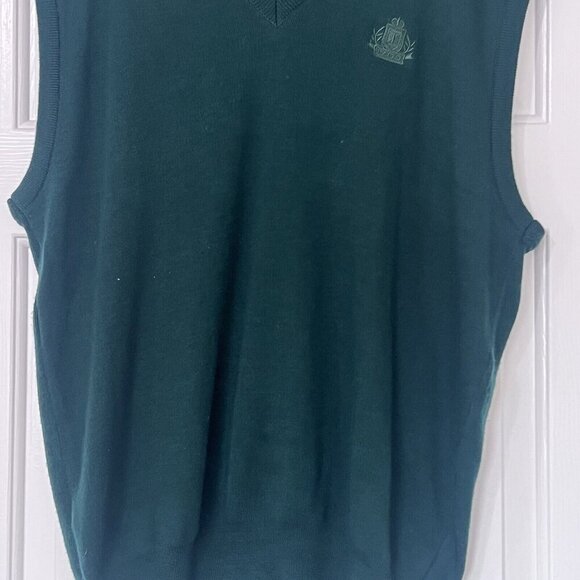 Izod Sweater Vest Green Men’s XL Vintage Crest Made in USA Preppy Golf - Picture 2 of 8